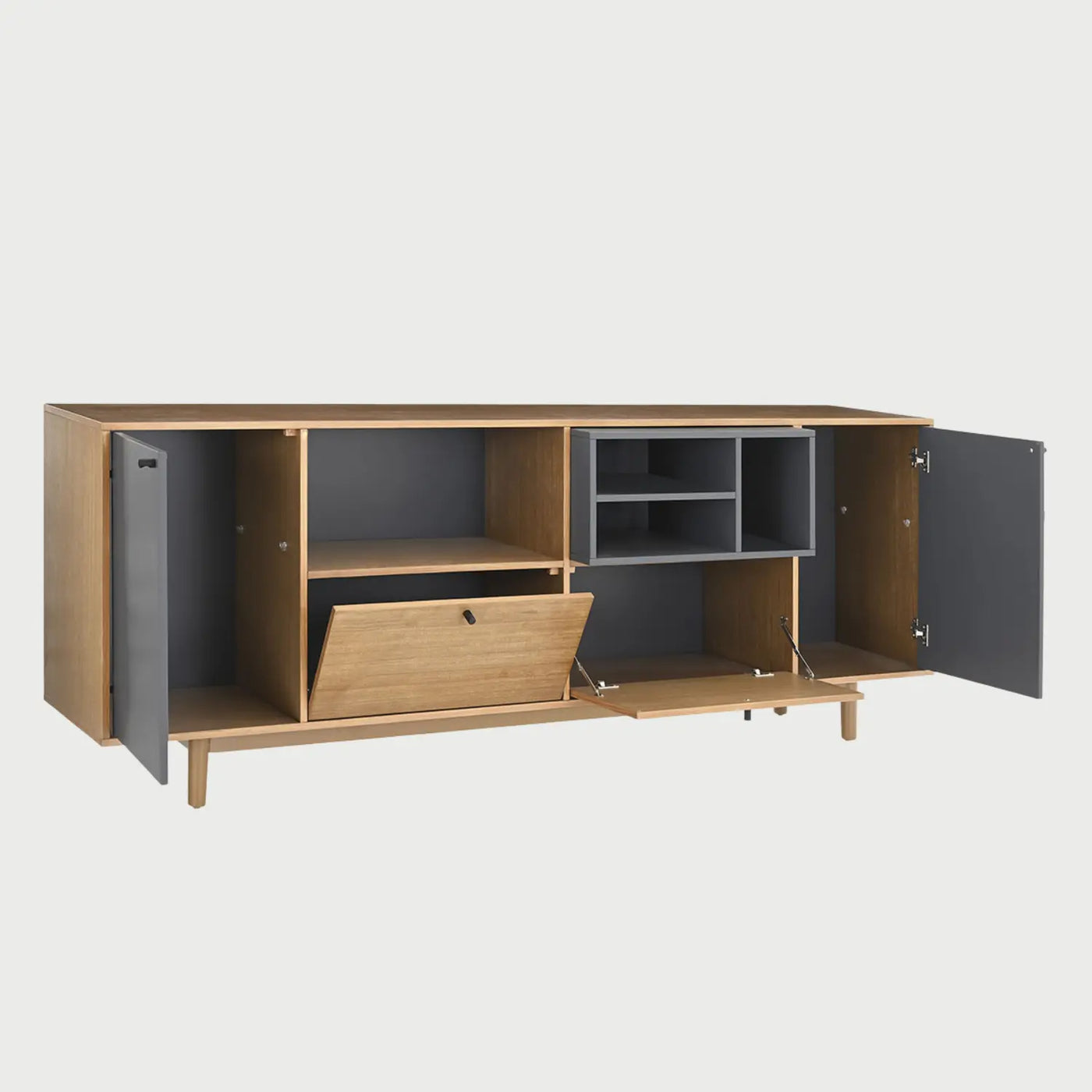 Vista lateral de la credenza Neo que muestra el perfil rectangular profundo y la continuidad del acabado café en los costados, resaltando su construcción sólida y moderna.