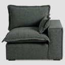 Vista frontal del módulo lateral derecho Emilia GAIA en color gris oscuro, resaltando su estética contemporánea y el soporte ergonómico de sus cojines.