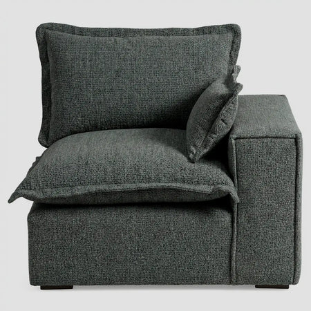 Vista frontal del módulo lateral derecho Emilia GAIA en color gris oscuro, resaltando su estética contemporánea y el soporte ergonómico de sus cojines.