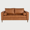 Sofá moderno Landero GAIA de 3 cuerpos en tela color café con estructura robusta, cojines de respaldo mullidos y patas de madera.