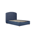 Cama queen size Nakane en azul marino con cabecera curva y patas de madera, perfecta para un dormitorio moderno y elegante.