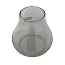 Florero de vidrio transparente con base ancha y parte superior acampanada, ideal para decorar cualquier espacio.