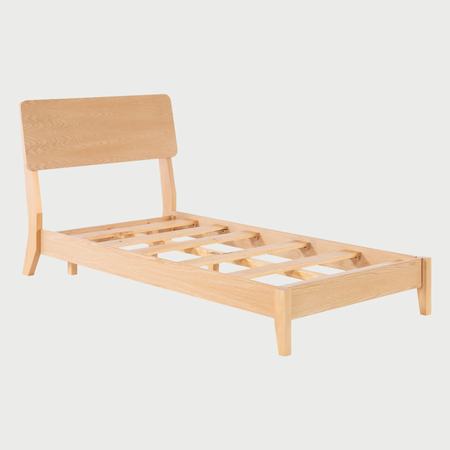 Cama individual Akari en acabado encino