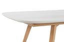 Mesa de comedor Sei de 160 cm en color blanco, con superficie redondeada y patas de diseño angulado. Ideal para cualquier sala.