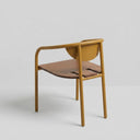 Silla de comedor Narbona en acabado nogal