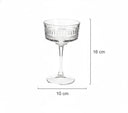 Copa de champaña Cénit de vidrio transparente con diseño decorativo, ideal para brindar en celebraciones.