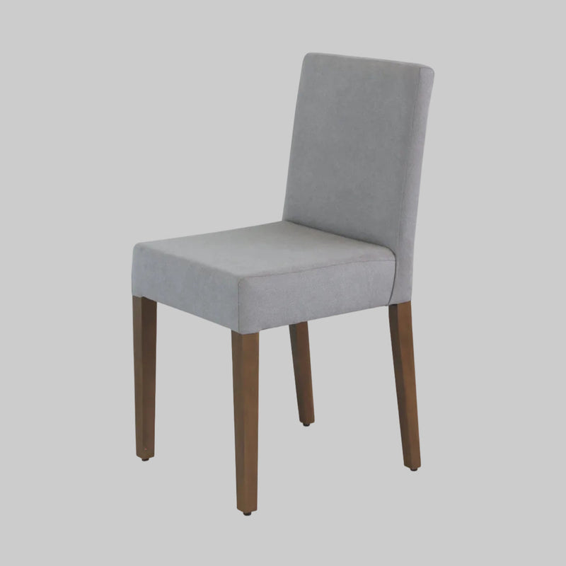 Silla de comedor Talpa con tapizado gris y patas de madera, diseño moderno y elegante, ideal para tu comedor.