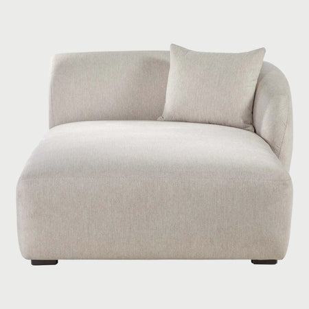 Chaise derecho Kant GAIA en tela color blanco con bordes redondeados y estilo vanguardista