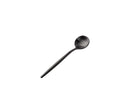 Cuchara para té Cante de GAIA, con un diseño elegante y un acabado negro mate, ideal para ceremonias de té.