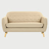 Sofá moderno San Blas GAIA de 2 cuerpos en tela beige con patas de madera clara y silueta de inspiración retro.