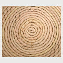 Detalle del tejido circular en fibra natural de la canasta Zohuala GAIA