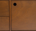 Mueble de TV Tijuana en acabado café, con un diseño elegante y práctico, ideal para tu sala y almacenamiento.