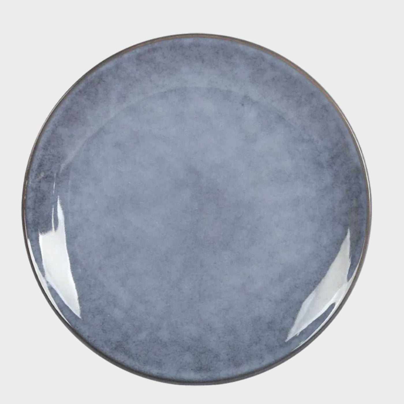 Plato para ensalada Alseseca en tono azul con acabado esmaltado y diseño circular