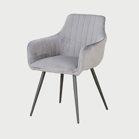 Silla de comedor Sintra GAIA vista frontal tapizada en tela gris claro con diseño ergonómico