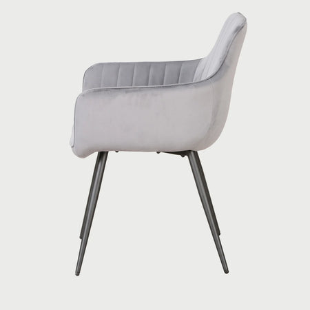 Vista lateral de la silla de comedor Sintra GAIA mostrando la inclinación del respaldo