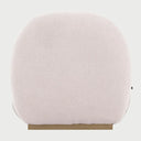 Vista posterior del sillón Toscana blanco, resaltando el respaldo curvo y envolvente con acabado uniforme en textura boucle, ideal para lucir como pieza de acento central.