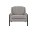 Sillón Tuxama con Patas de Madera en Acabado negro