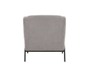 Sillón Tuxama con Patas de Madera en Acabado negro