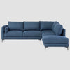 Sofá esquinero Marina GAIA con banca derecha de 3 cuerpos tapizado en tela color azul para sala
